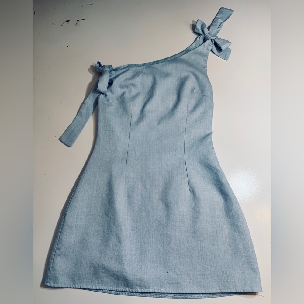 WHITE FOX Elegant One-Shoulder Blue Dress
